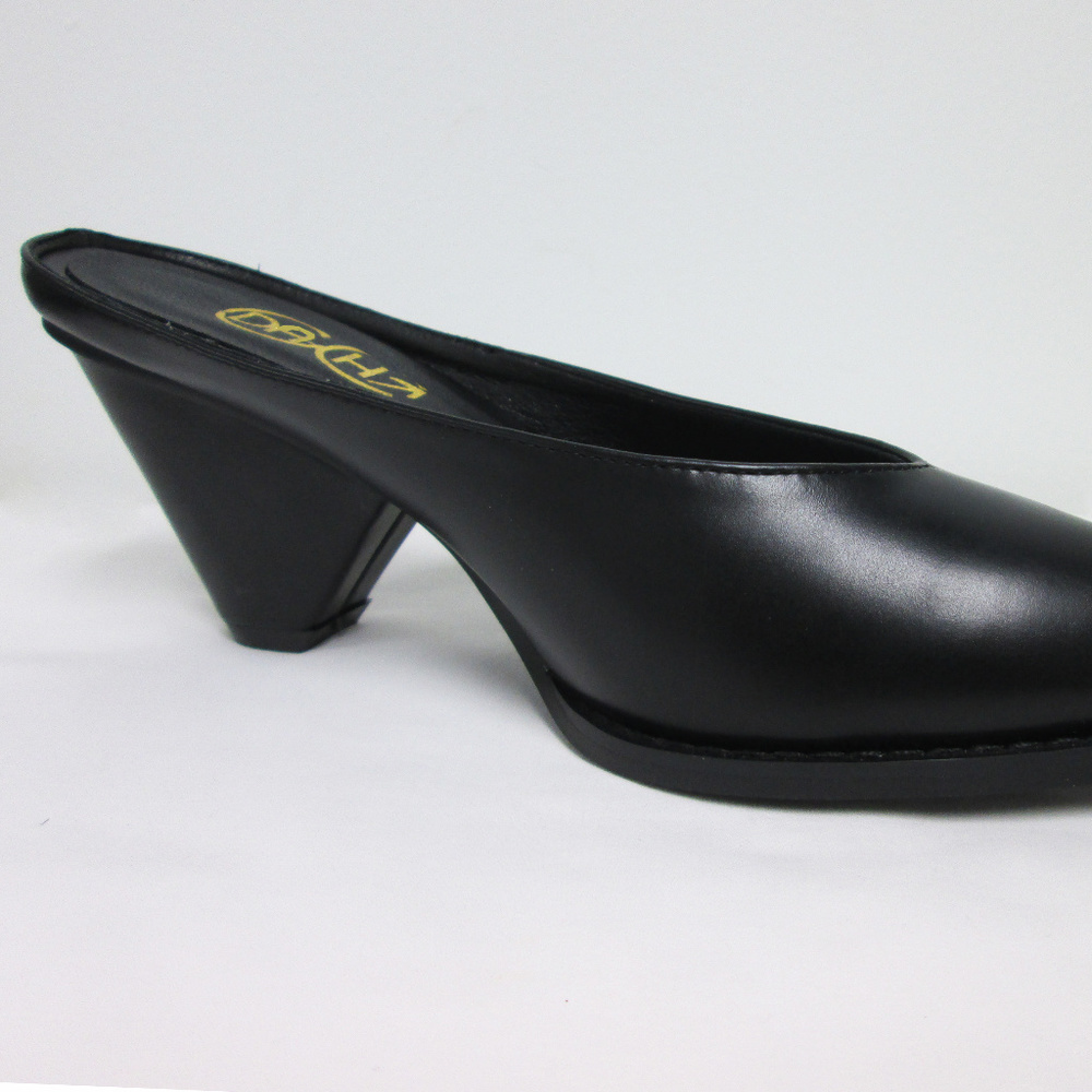 Rome Style Pointed Toe Pumps - Picture 5 of 8